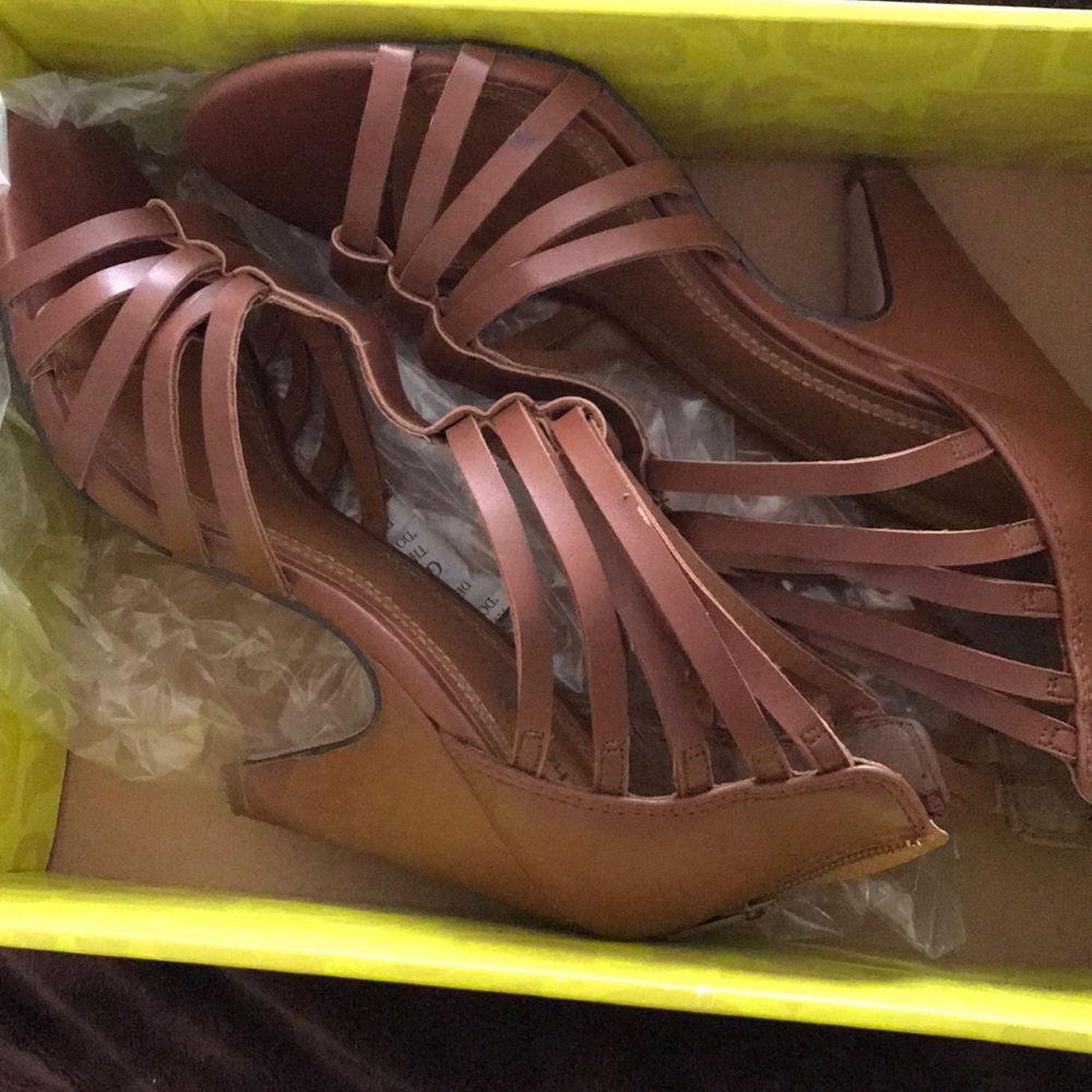 Cognac heels